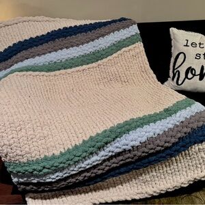 Elegant Striped Hand Knitted Blanket and Pillow “Carolina Coast”